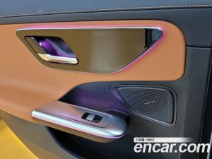 Mercedes-Benz C-Class C200 AMG Line 2025 года из Южной Кореи