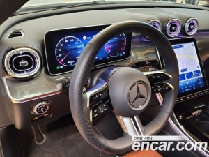 Mercedes-Benz C-Class C200 AMG Line 2025 года из Южной Кореи