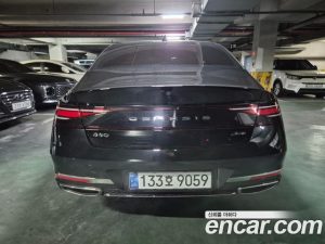 Genesis G90 Бензин 3.5 Turbo AWD 2025 года из Южной Кореи