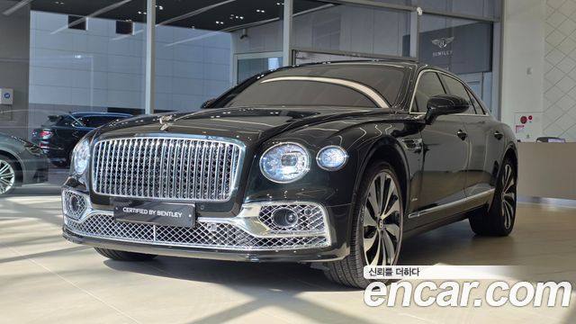 Bentley Flying Spur 4.0 Azure 2024 года из Кореи