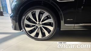 Bentley Flying Spur 4.0 Azure 2024 года из Южной Кореи