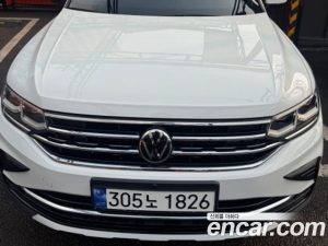 Volkswagen Tiguan 2.0 TDI 4 Prestige 2023 года из Южной Кореи