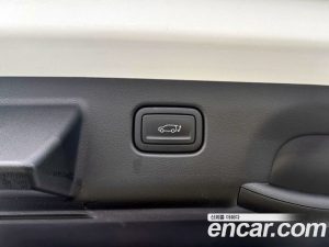 Hyundai Kona Inspiration 2024 года из Южной Кореи