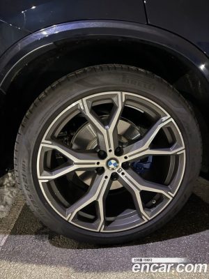 BMW X5 xDrive 40i M Sport 2025 года из Южной Кореи