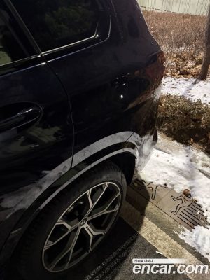 BMW X5 xDrive 40i M Sport 2025 года из Южной Кореи