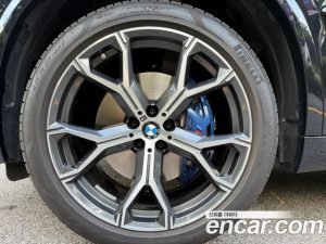 BMW X5 xDrive 40i M Sport 2025 года из Южной Кореи