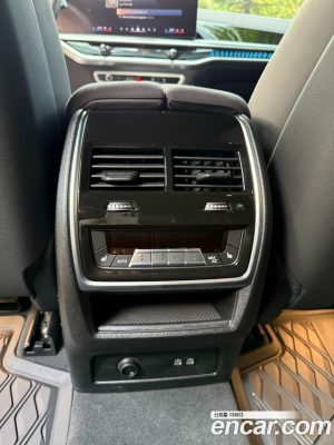 BMW X5 xDrive 40i M Sport 2025 года из Южной Кореи