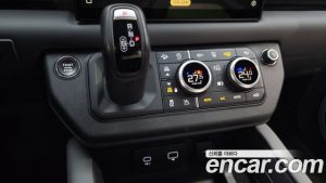 Land Rover Defender 130 D300 X- HSE 2023 года из Южной Кореи