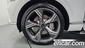 Genesis GV80 2.5T Бензин AWD 2024 года из Южной Кореи