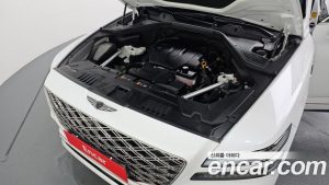 Genesis GV80 2.5T Бензин AWD 2024 года из Южной Кореи