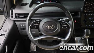 Hyundai Staria Tourer 11-Seater 2024 года из Южной Кореи