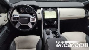 Land Rover Discovery P360 R-Dynamic SE 2023 года из Южной Кореи
