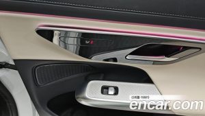 Mercedes-Benz E-Class E200 Avantgarde 2024 года из Южной Кореи