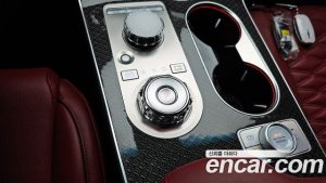Genesis GV80 2.5T Бензин AWD 2024 года из Южной Кореи