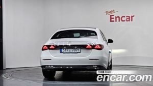 Mercedes-Benz E-Class E300 4MATIC Exclusive 2026 года из Южной Кореи