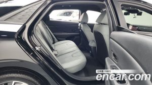 Hyundai AVANTE 1.6 2024 года из Южной Кореи