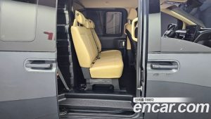 Hyundai Staria HEV 1.6 Wagon 5 2025 года из Южной Кореи