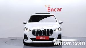 BMW 2-Series 220i M Sport Design 2025 года из Южной Кореи