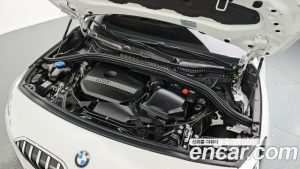BMW 2-Series 220i M Sport Design 2025 года из Южной Кореи