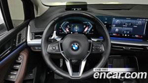 BMW 2-Series 220i M Sport Design 2025 года из Южной Кореи