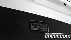 Genesis GV70 2.5T Бензин AWD 2025 года из Южной Кореи