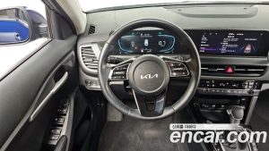 Kia Seltos Бензин 1.6 Turbo 2WD 2025 года из Южной Кореи