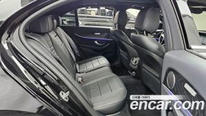 Mercedes-Benz E-Class E250 Avantgarde 2023 года из Южной Кореи