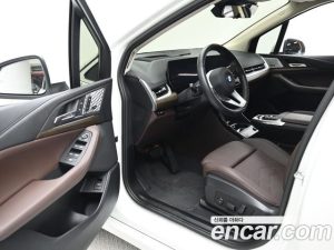 BMW 2-Series 220i Luxury 2025 года из Южной Кореи