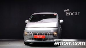 Hyundai Staria Tourer 11-Seater 2025 года из Южной Кореи