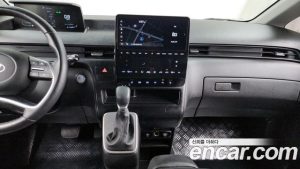 Hyundai Staria Tourer 11-Seater 2025 года из Южной Кореи