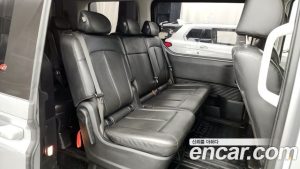 Hyundai Staria Tourer 11-Seater 2025 года из Южной Кореи
