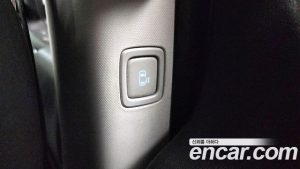 Hyundai Staria Tourer 11-Seater 2025 года из Южной Кореи