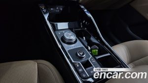 Kia Sorento HEV 1.6 2WD 2024 года из Южной Кореи