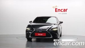 Lexus ES Executive 2022 года из Южной Кореи