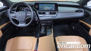 Lexus ES Executive 2022 года из Южной Кореи