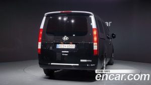 Hyundai Staria Wagon 5 2025 года из Южной Кореи