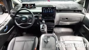 Hyundai Staria Wagon 5 2025 года из Южной Кореи