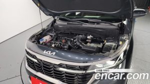Kia Seltos Бензин 1.6 Turbo 2WD 2025 года из Южной Кореи