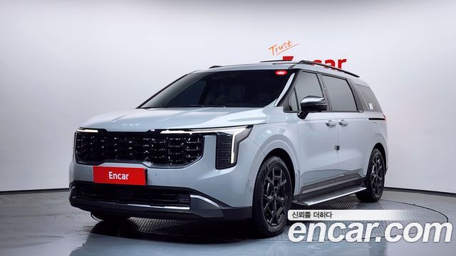 Kia Canival 7-Seater Gravity 2024 года из Кореи