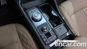 Kia Sorento HEV 1.6 2WD 2024 года из Южной Кореи