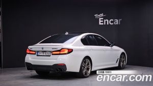 BMW 5-Series M550i xDrive 2023 года из Южной Кореи