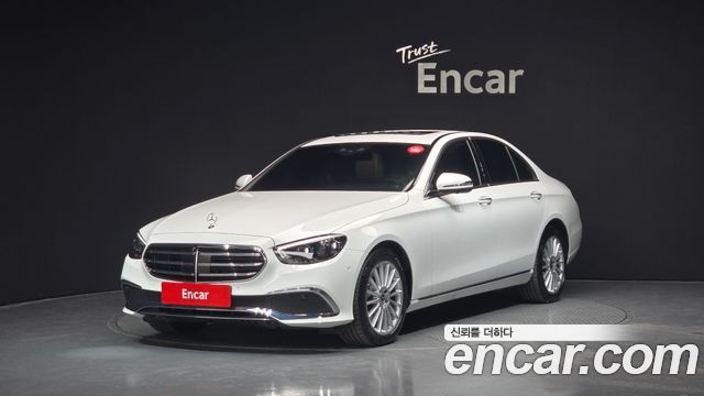 Mercedes-Benz E-Class E250 Exclusive 2023 года из Кореи