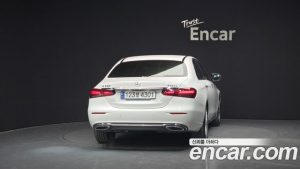 Mercedes-Benz E-Class E250 Exclusive 2023 года из Южной Кореи