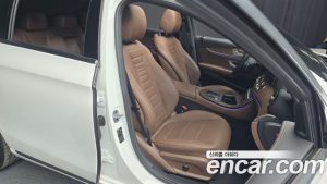 Mercedes-Benz E-Class E250 Exclusive 2023 года из Южной Кореи