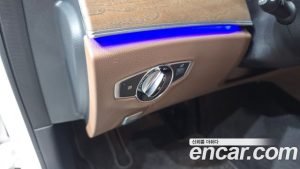 Mercedes-Benz E-Class E250 Exclusive 2023 года из Южной Кореи