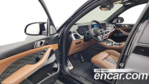 BMW X5M 4.4 Competition 2025 года из Южной Кореи