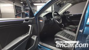 Volkswagen Tiguan 2.0 TDI 4 Prestige 2023 года из Южной Кореи