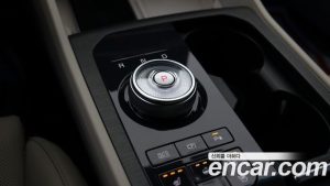 Kia K8 Noblesse 2025 года из Южной Кореи