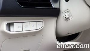 Kia K8 Noblesse 2025 года из Южной Кореи