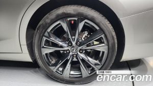 Lexus ES F-Sport Design Charger 2024 года из Южной Кореи